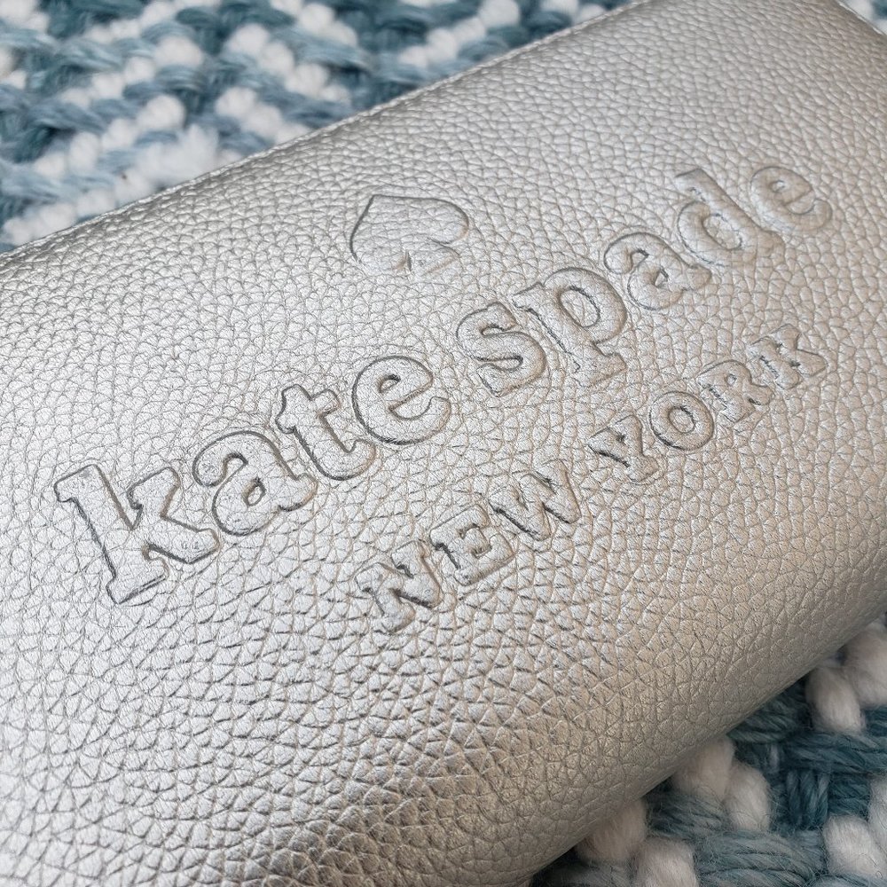 SOLD 🤑 KATE SPADE Neda Larchmont Leather Wallet NEW! - Picture 4 of 12